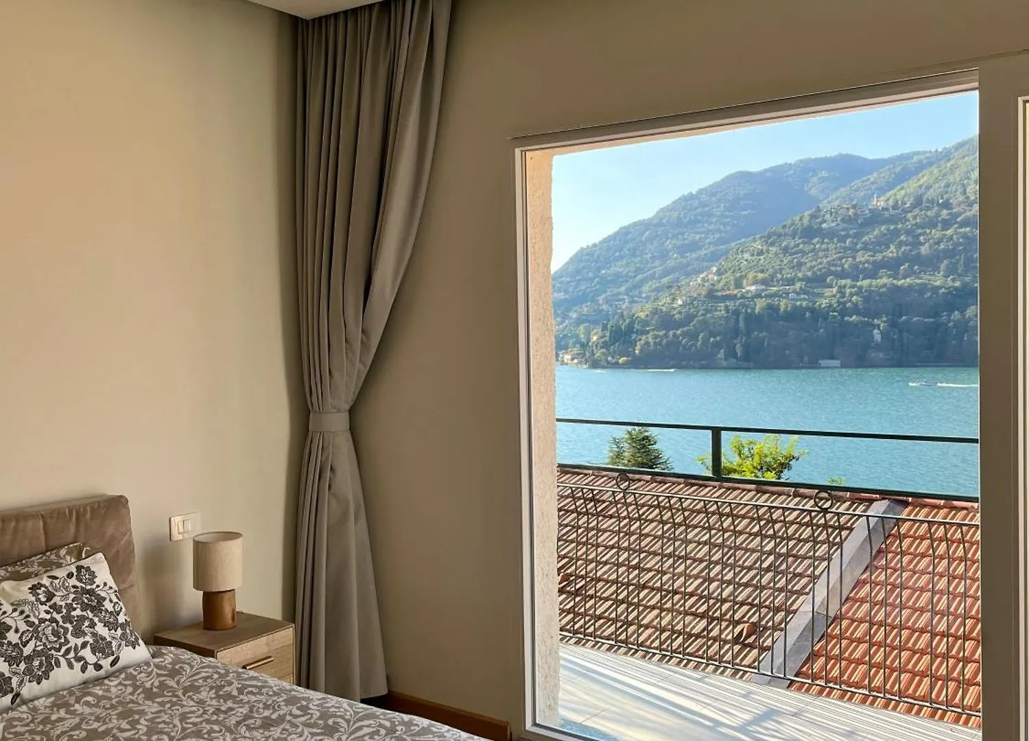 Dom wakacyjny Villa Giulietta Lake View Jacuzzi Spa 108 Blevio Włochy